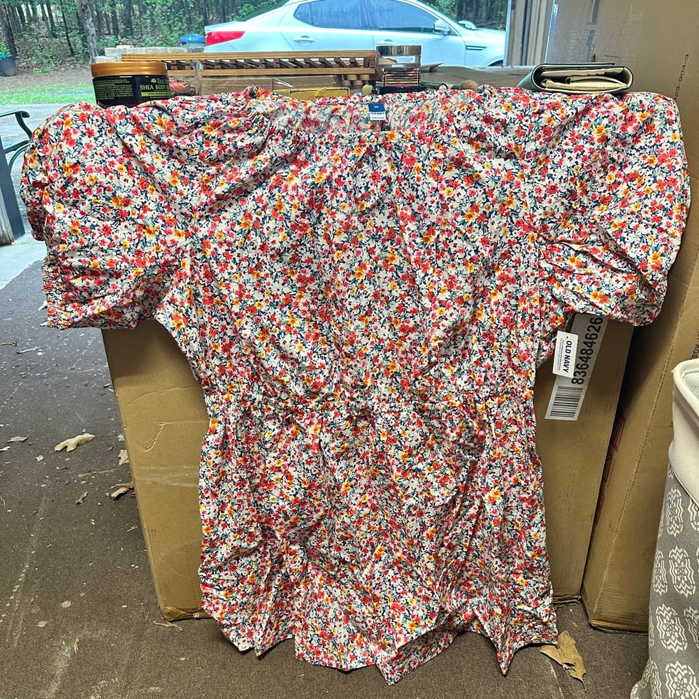 Old Navy Floral Spring Dress